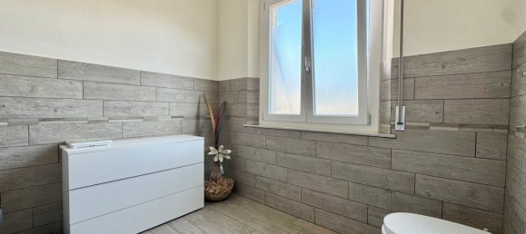 4 rooms Apartment in Ponsacco, Italy No. 37873 22