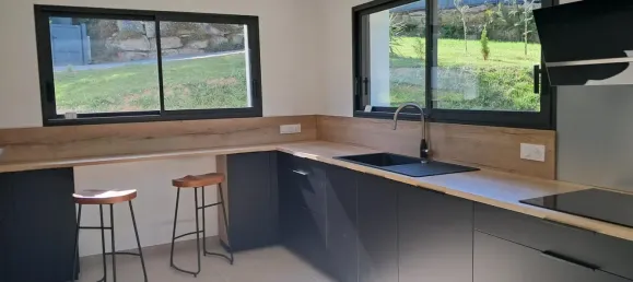 4 bedrooms House in Elven, France No. 354792 3