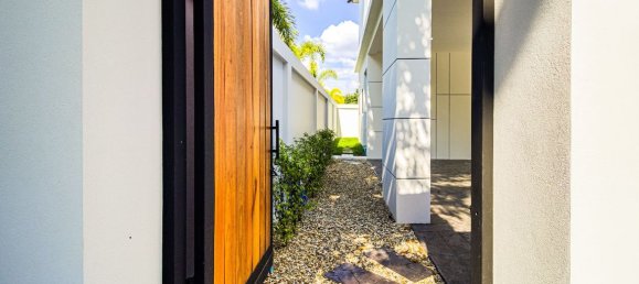 4 bedrooms House in Chiang Mai, Thailand No. 27005 6