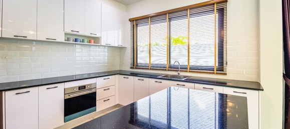 4 bedrooms House in Chiang Mai, Thailand No. 27005 39