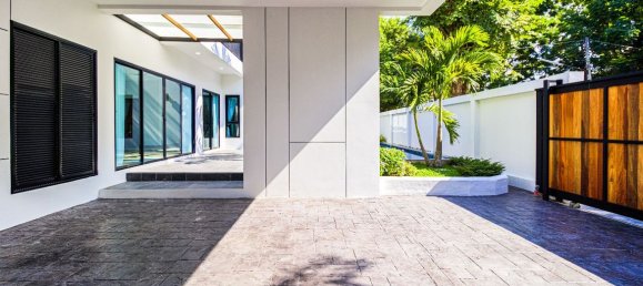 4 bedrooms House in Chiang Mai, Thailand No. 27005 18