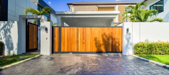 4 bedrooms House in Chiang Mai, Thailand No. 27005 4