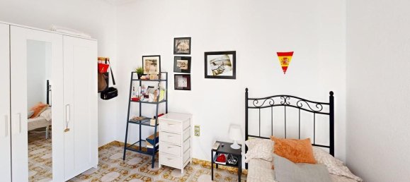 Apartamento de 3 dormitorios en Jaén, Spain No. 136037 24