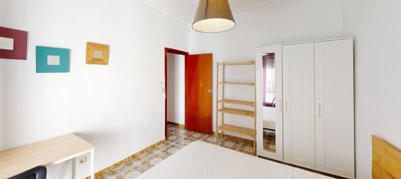 Apartamento de 3 dormitorios en Jaén, Spain No. 136037 25