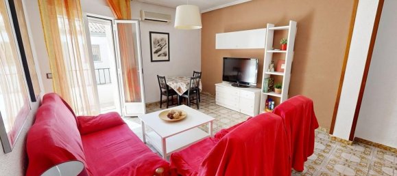 Apartamento de 3 dormitorios en Jaén, Spain No. 136037 2