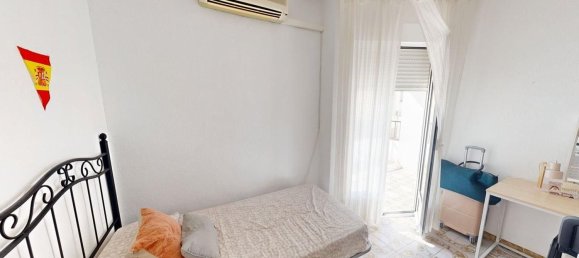 Apartamento de 3 dormitorios en Jaén, Spain No. 136037 10