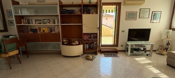 8 rooms Duplex in Mogliano Veneto, Italy No. 281154 26