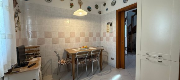8 rooms Duplex in Mogliano Veneto, Italy No. 281154 5
