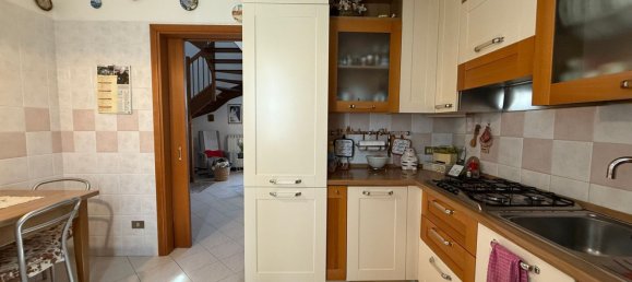 8 rooms Duplex in Mogliano Veneto, Italy No. 281154 4