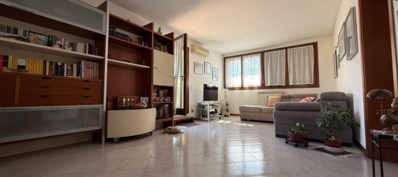 8 rooms Duplex in Mogliano Veneto, Italy No. 281154 25