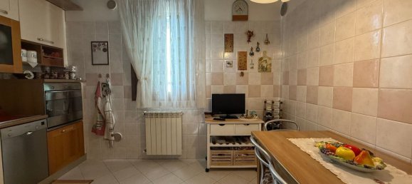 8 rooms Duplex in Mogliano Veneto, Italy No. 281154 2