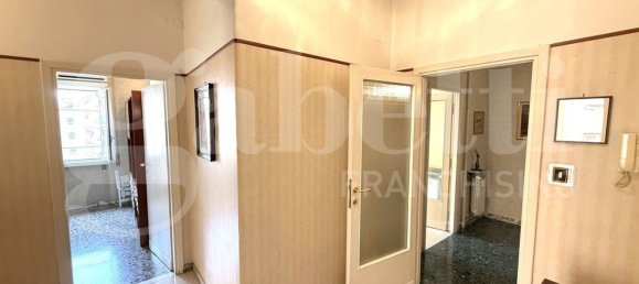 4 rooms Apartment in Rome, Italy No. 276664 15