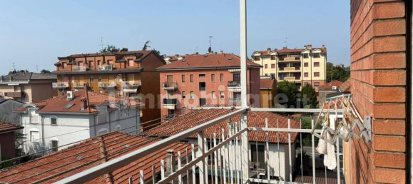 Apartamento de 2 dormitorios en Cinisello Balsamo, Italy No. 352196 5