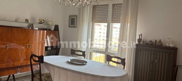 Apartamento de 2 dormitorios en Cinisello Balsamo, Italy No. 352196 3