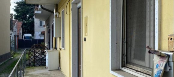 3 rooms Apartment in Garbagnate Milanese, Italy No. 182643 10