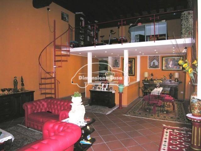 3 bedrooms Apartment in Lucca, Italy No. 11967