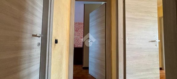 3 rooms Apartment in Orzinuovi, Italy No. 237207 5