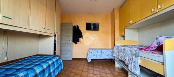 3 rooms Apartment in Orzinuovi, Italy No. 237207 14