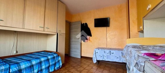 3 rooms Apartment in Orzinuovi, Italy No. 237207 18