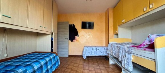 3 rooms Apartment in Orzinuovi, Italy No. 237207 13
