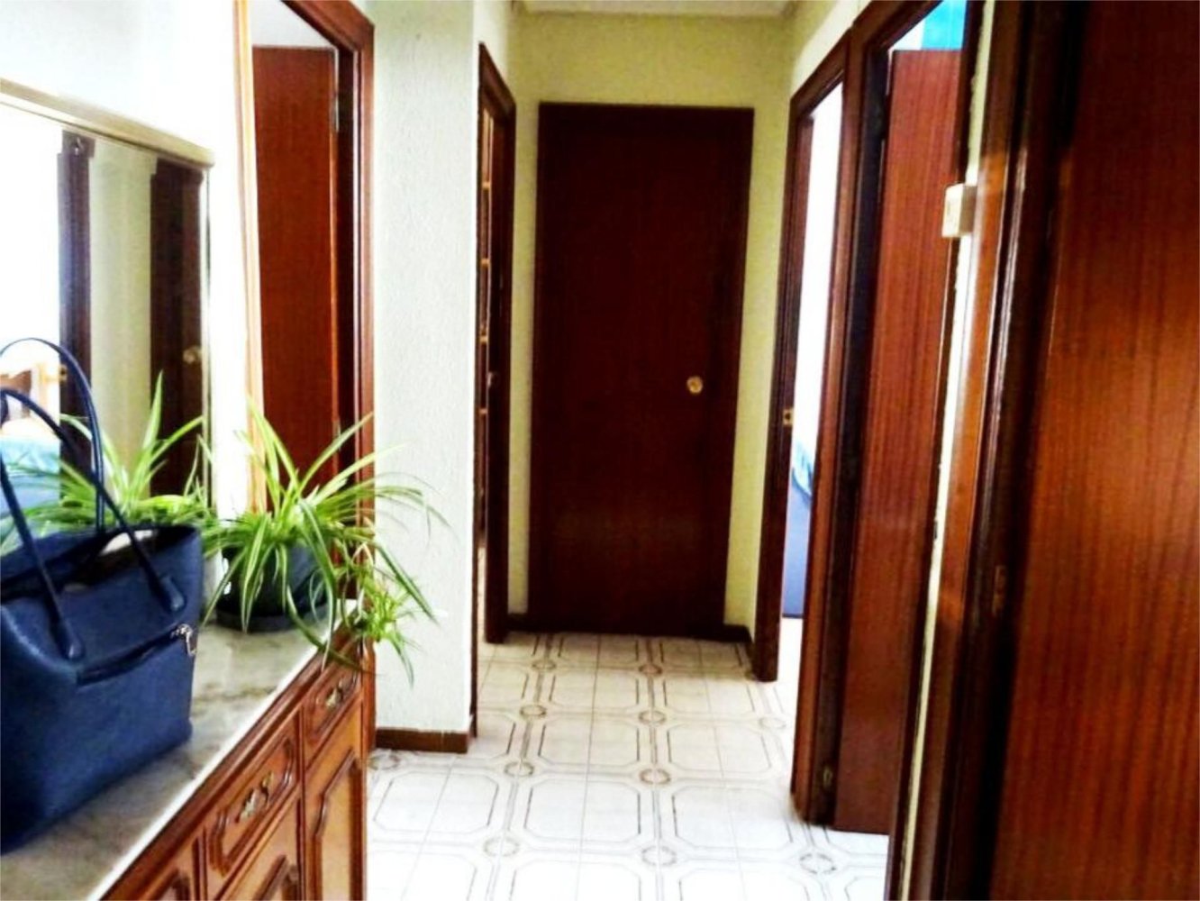 2 bedrooms Apartment in Zaragoza, Spain No. 191501