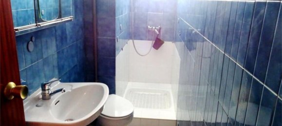 2 bedrooms Apartment in Zaragoza, Spain No. 191501 10