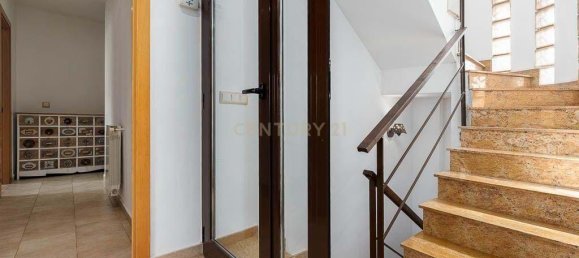 4 Schlafzimmer Haus in Barcelona, Spain, Nr. 157192 23