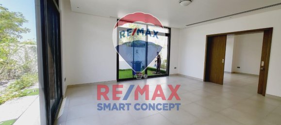 5 bedrooms Villa in Yas Island, UAE No. 22267 25