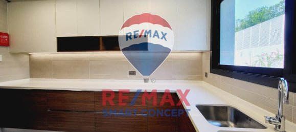 5 bedrooms Villa in Yas Island, UAE No. 22267 5