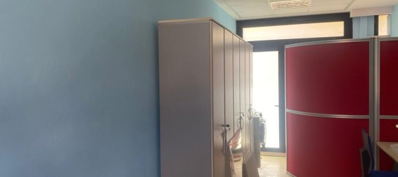 45m² Office in Porto Sant'Elpidio, Italy No. 251095 15