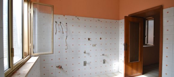 6-salle Maison à Sindia, Italy No. 294907 14