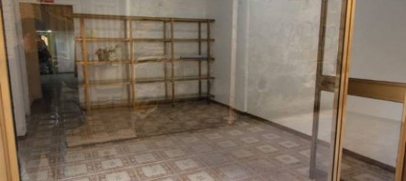 76m² Commercial property in Mazara del Vallo, Italy No. 294574 10