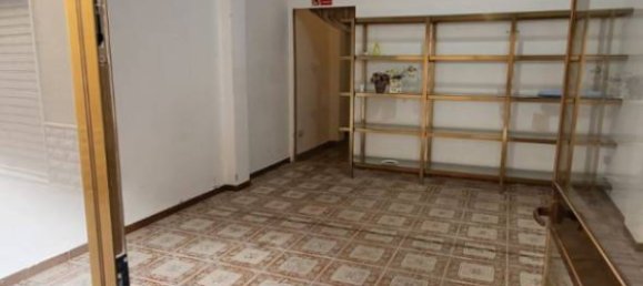 76m² Commercial property in Mazara del Vallo, Italy No. 294574 11