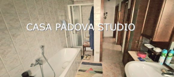 5 غرف نوم منزل في Selvazzano Dentro, Italy رقم 346005 15