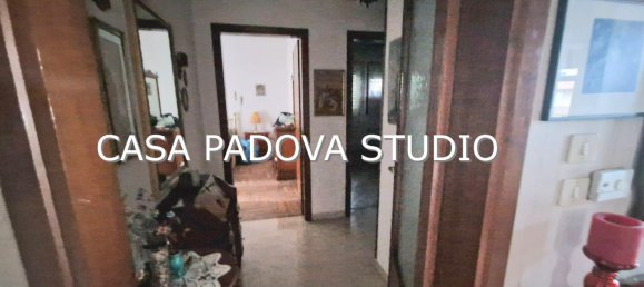 5 غرف نوم منزل في Selvazzano Dentro, Italy رقم 346005 12