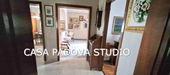 5 غرف نوم منزل في Selvazzano Dentro, Italy رقم 346005 20