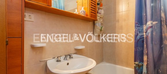 3 bedrooms Apartment in Rome, Italy No. 106563 23