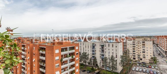 3 bedrooms Apartment in Rome, Italy No. 106563 27