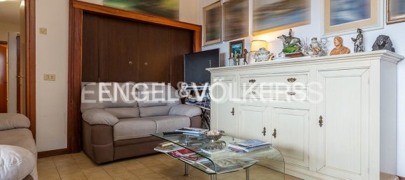3 bedrooms Apartment in Rome, Italy No. 106563 6