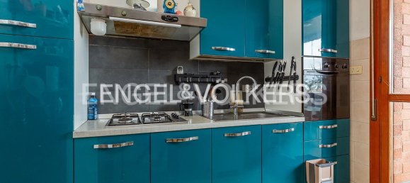 3 bedrooms Apartment in Rome, Italy No. 106563 12