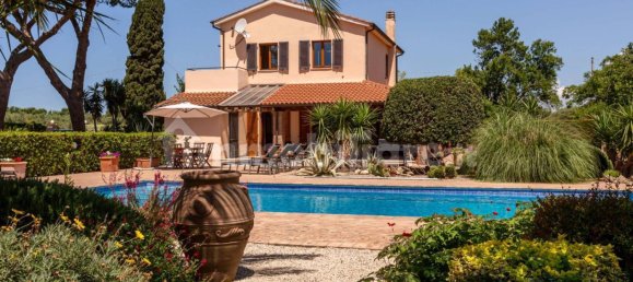 3 غرف نوم فيلا في Tarquinia, Italy رقم 258582 9