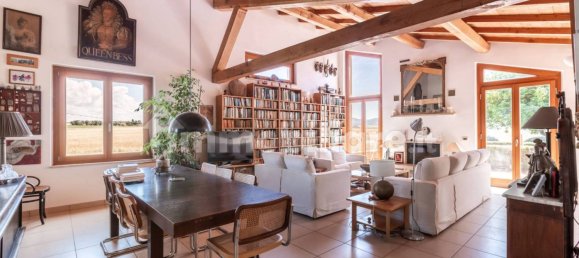 3 غرف نوم فيلا في Tarquinia, Italy رقم 258582 50