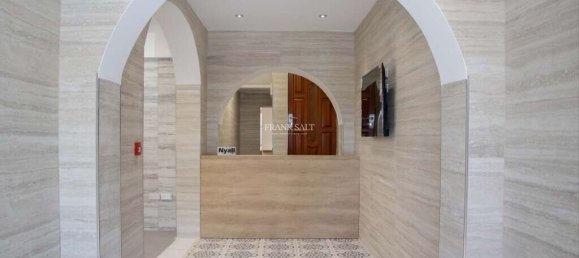  Office in Floriana, Malta No. 13624 15