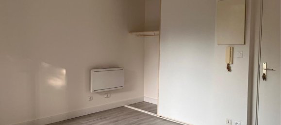 Studio in Toulouse, France No. 337930 3