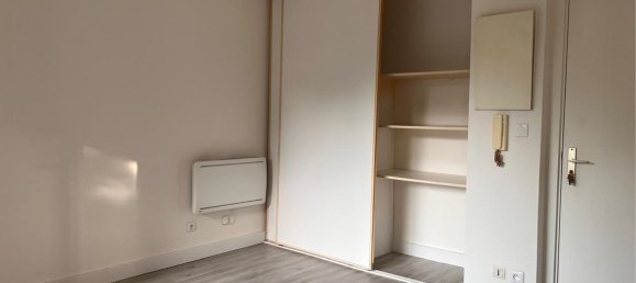 Studio in Toulouse, France No. 337930 2