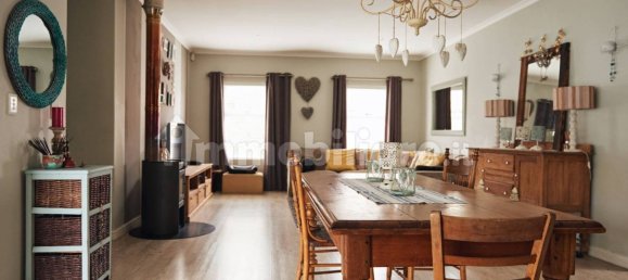 3 bedrooms Villa in Carpi, Italy No. 302499 2