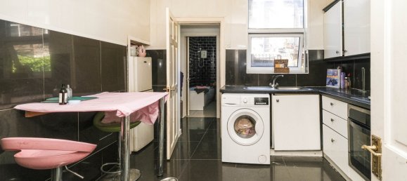  House in Liverpool, United Kingdom No. 2091 3