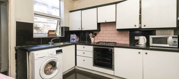  House in Liverpool, United Kingdom No. 2091 2