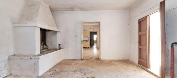 4 rooms House in Ruffano, Italy No. 238171 19