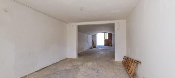 4 rooms House in Ruffano, Italy No. 238171 12